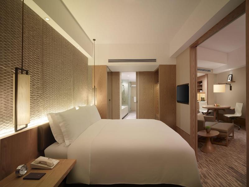 Hyatt Centric Zhongshan Park Shanghai image