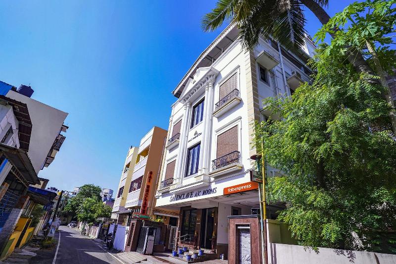 Fabhotel Sai Residency image