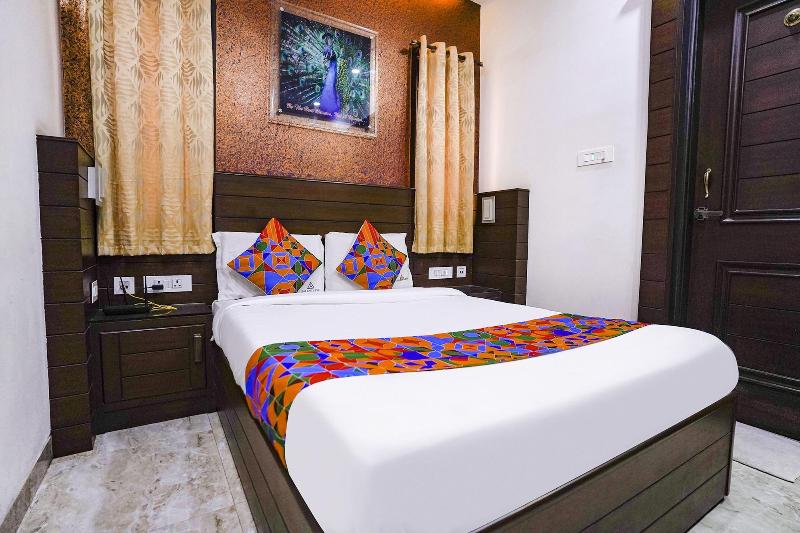 Fabhotel Sai Residency image