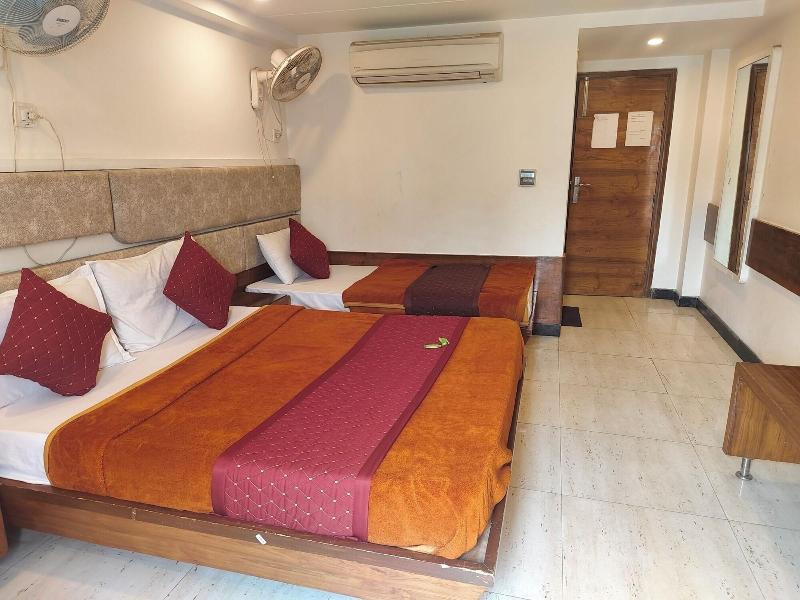 Hotel Le Cashew By A1rooms image
