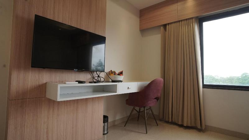 Shrigo Hotel Rudra Palace image