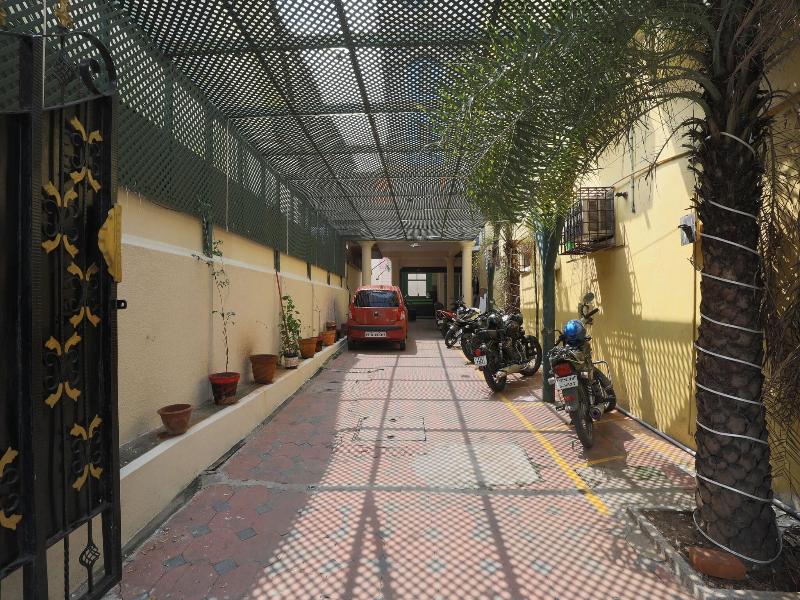 Green Tree Hotel image