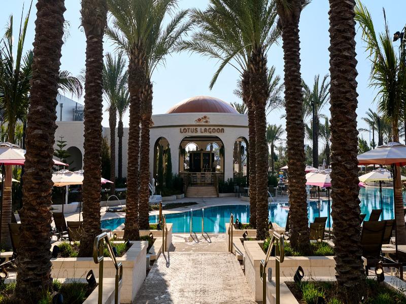 Universal Helios Grand Hotel image