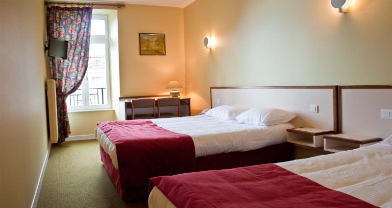 Hotel Du Midi Pierrefort image