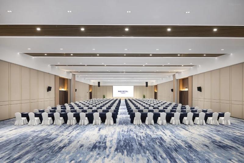 Novotel Jiaxing Port Area image