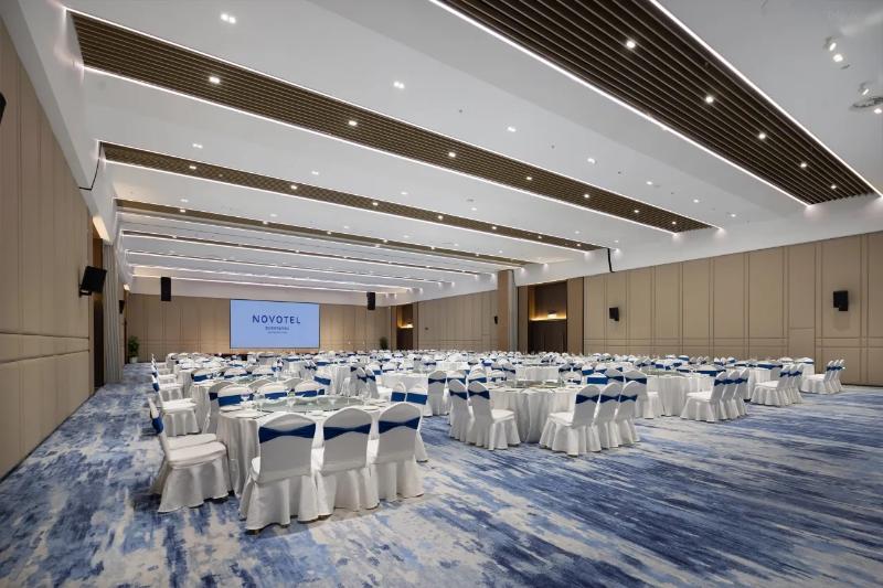 Novotel Jiaxing Port Area image