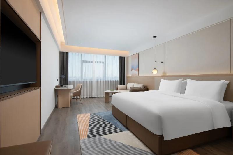 Novotel Jiaxing Port Area image