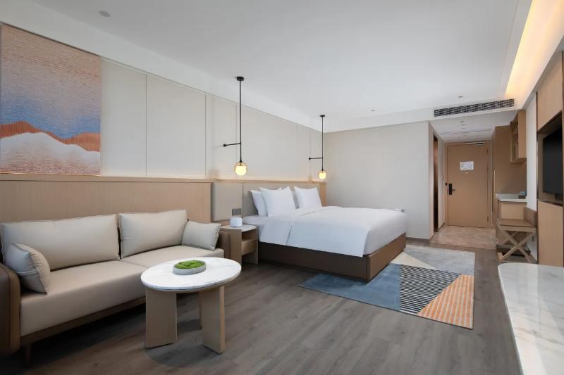 Novotel Jiaxing Port Area image