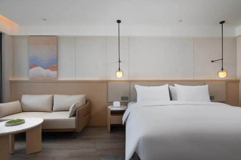 Novotel Jiaxing Port Area image