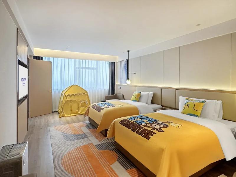 Novotel Jiaxing Port Area image