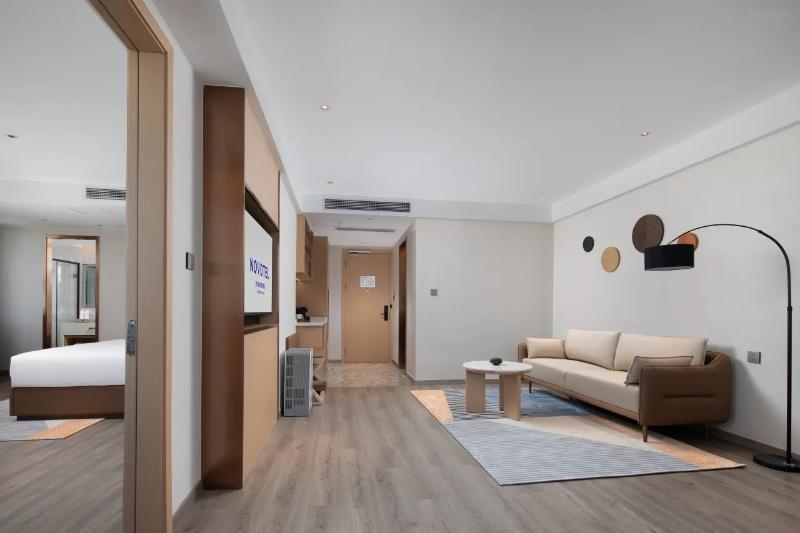 Novotel Jiaxing Port Area image