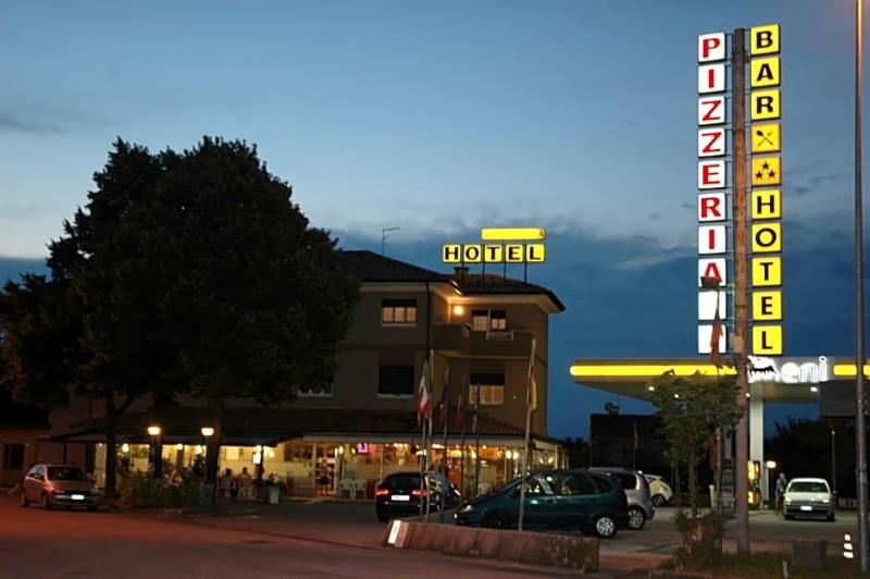 Hotel Da Angela image
