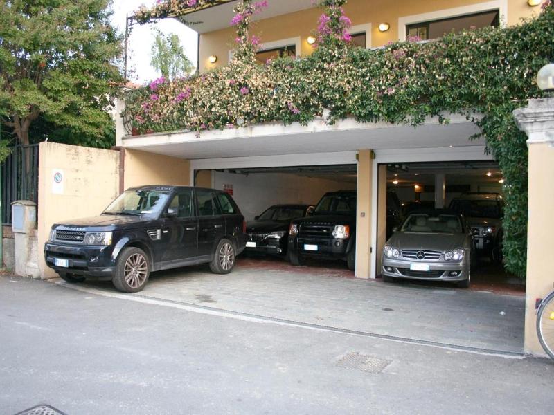 Hotel Miranda image