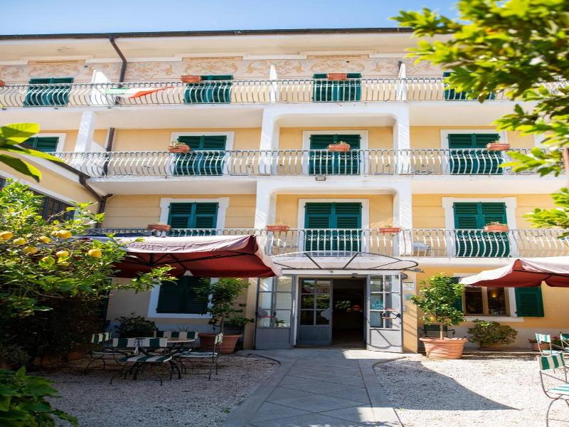 Hotel Miranda image