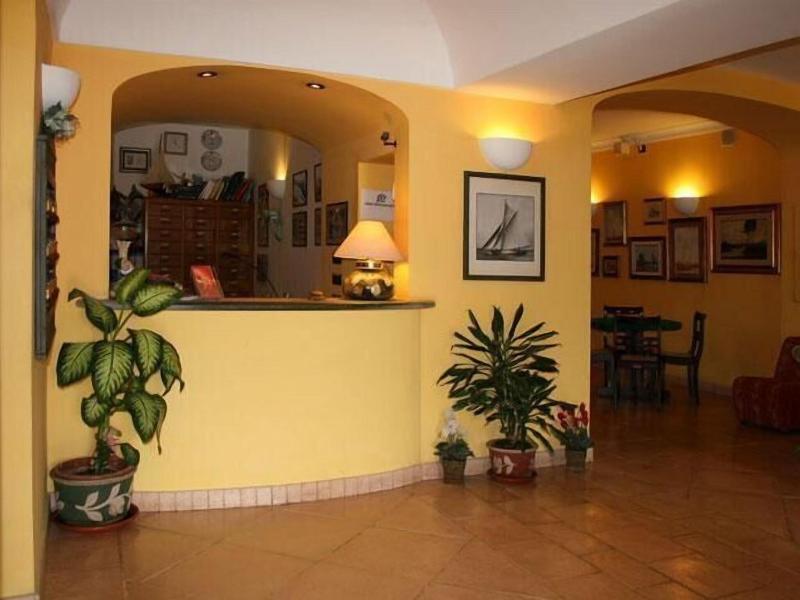 Hotel Miranda image