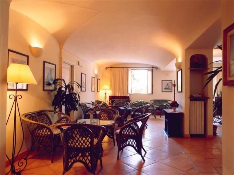 Hotel Miranda image