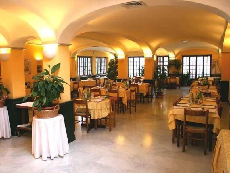 Hotel Miranda image