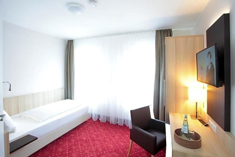 Hotel Zur Schlovu Schenke image