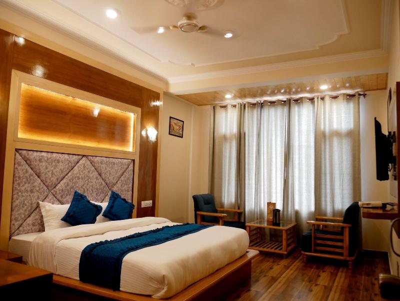 New Ambika International image