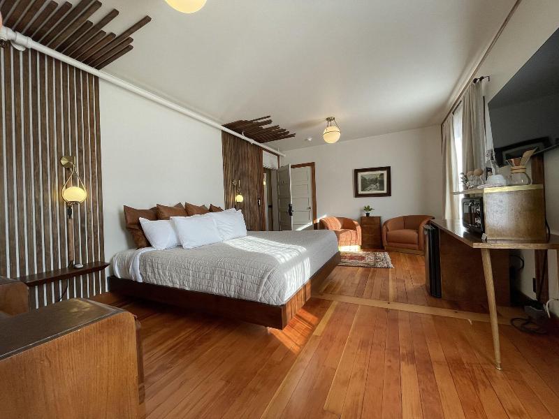 Scotia Lodge image
