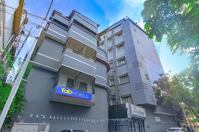 Fabhotel Akash Ganga