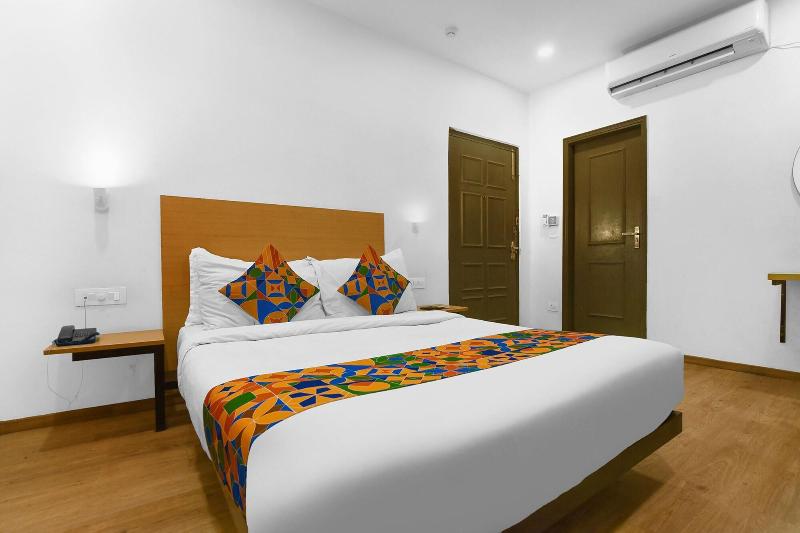 Fabhotel Akash Ganga 3