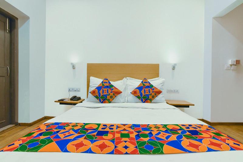 Fabhotel Akash Ganga 4