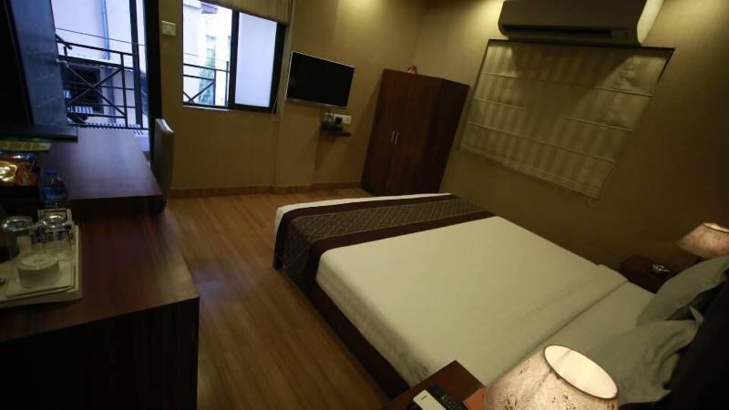 Hotel Comfotel image