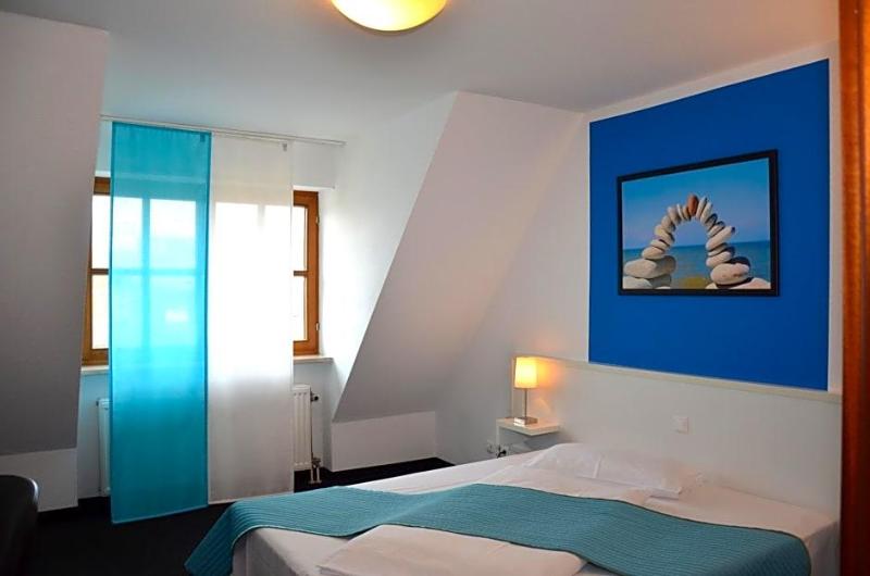 Hotel Zum Brunnen image