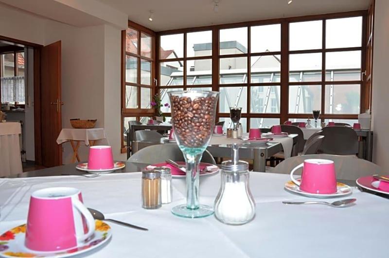 Hotel Zum Brunnen image