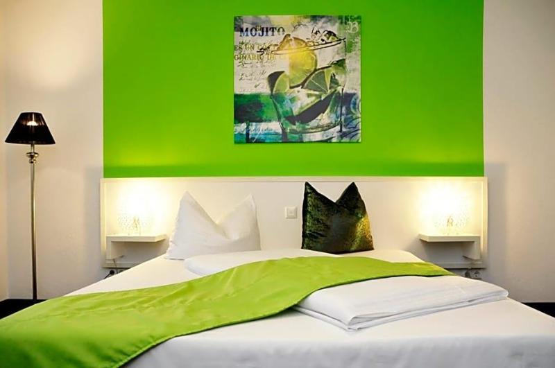 Hotel Zum Brunnen image