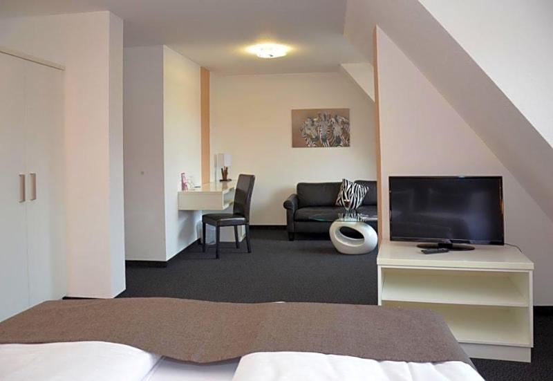 Hotel Zum Brunnen image