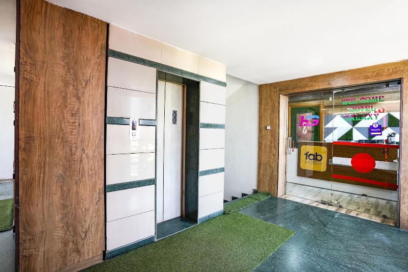 Fabhotel Galaxy I image