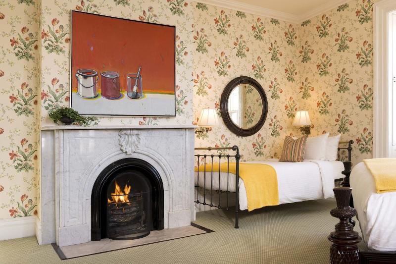 Inns Of Aurora Resort Spa image
