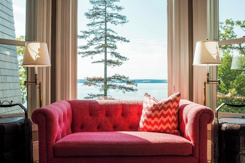Inns Of Aurora Resort Spa image