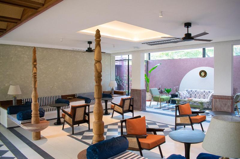 Casa Blanca Lakecity image