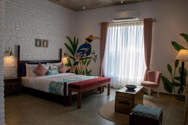 Casa Blanca Lakecity image
