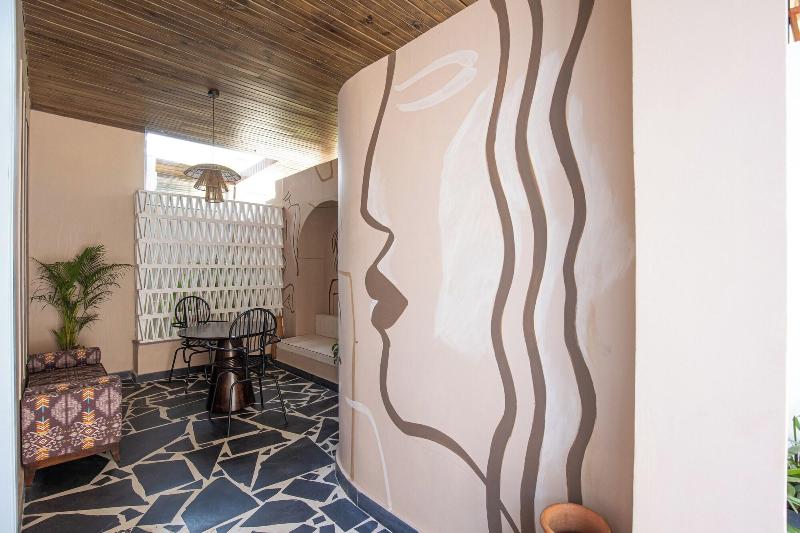Casa Blanca Lakecity image