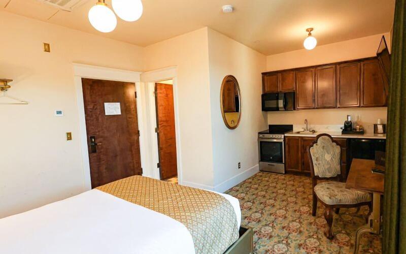 Belvada Hotel image