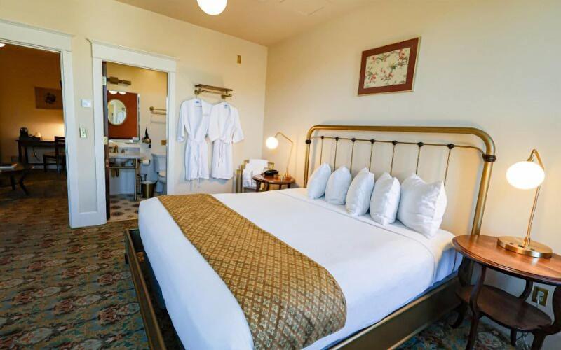 Belvada Hotel image