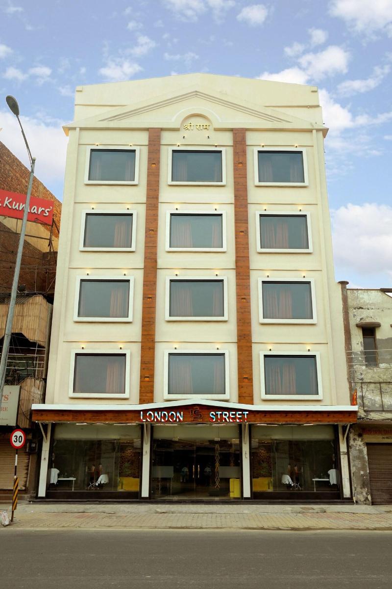 Treehouse London Street Amritsar — general view