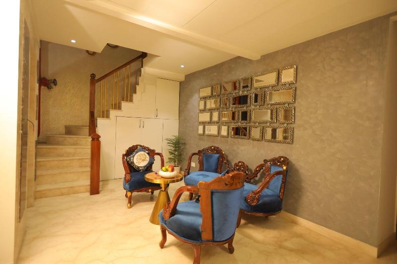 Treehouse London Street Amritsar