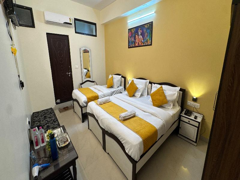 Hotel Lotus Inn near Udaipur City Railway Station image