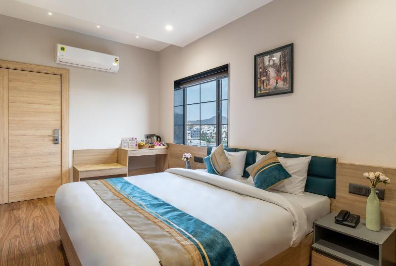 Hotel Aradhya Inn image
