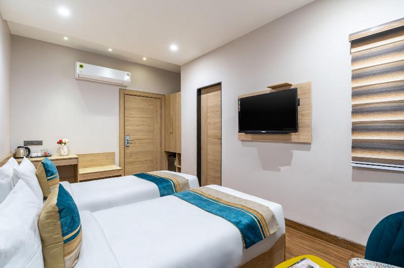 Hotel Aradhya Inn image