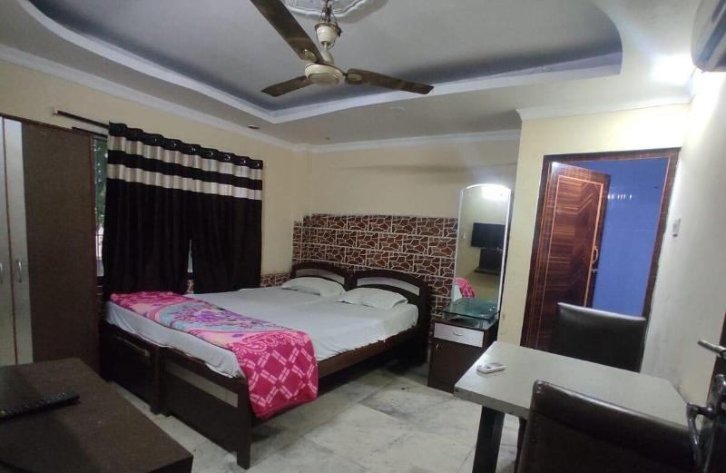 Hotel Raj image