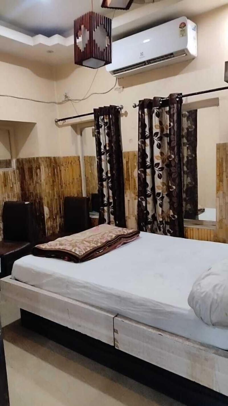 Hotel Raj image