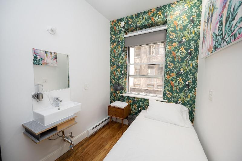The Flat Nyc image