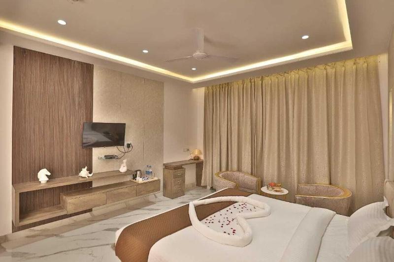 Swarnagarh Nature Retreat And Spa image