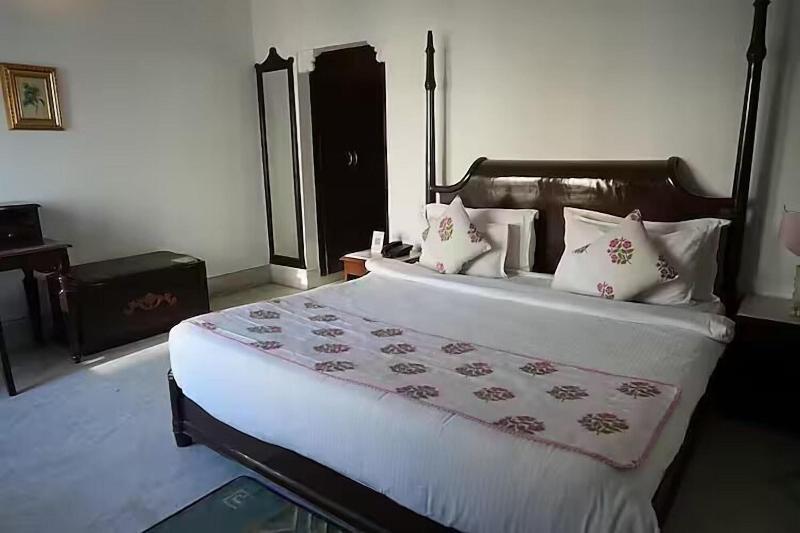 Hotel Amar Kothi image